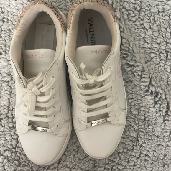 Valentino White/Pink Sneakers with Snake Skin detailing by Mario Valentino - Picture 13 of 16